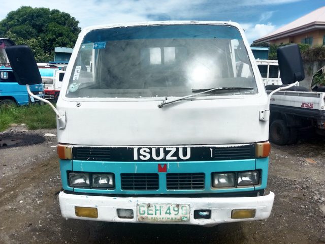 Isuzu Elf - Image 2