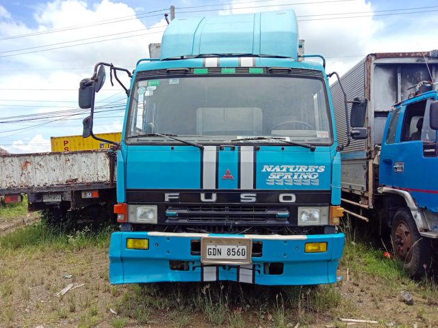 Fuso Wing Van - Image 4