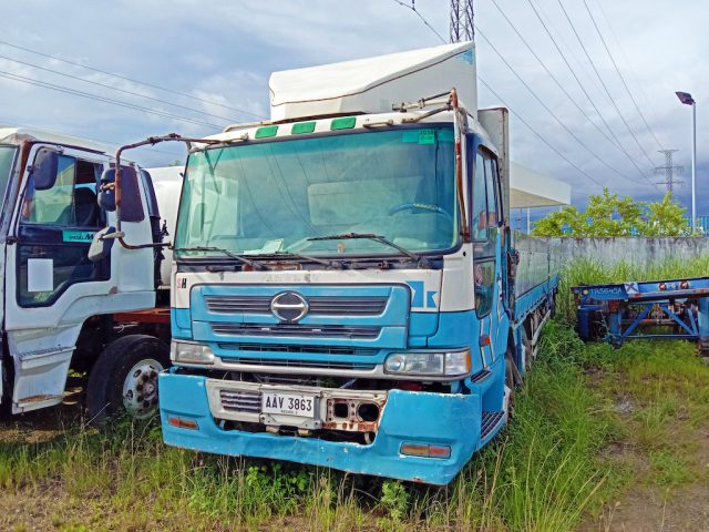 Hino Profia - Image 9