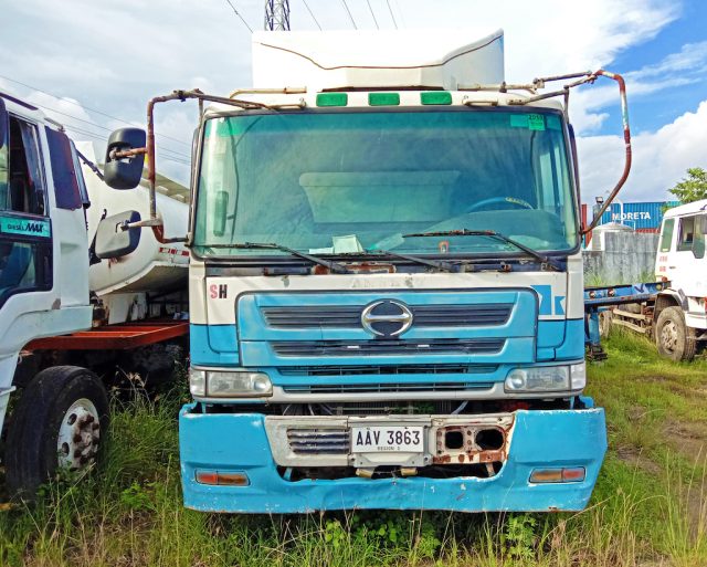 Hino Profia - Image 6