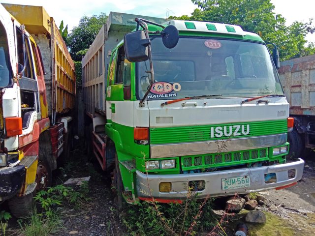 Isuzu Dump Truck - First Standard