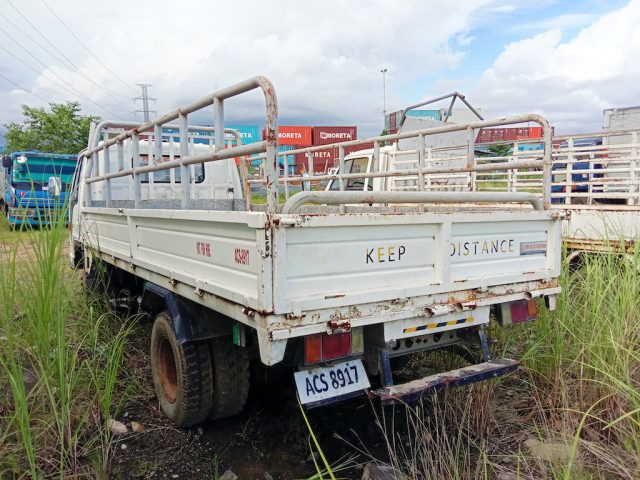 Isuzu Elf Stake Truck - Image 7
