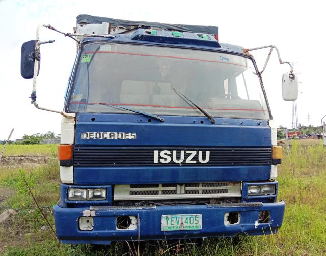 Isuzu Wing Van - Image 5