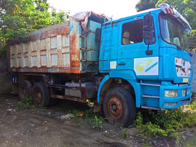 Sino Dump Truck - Image 2