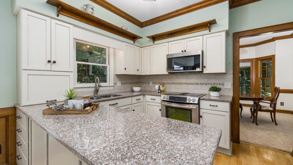 5 Home Renovations That Add Value to Real Estate Property 1 5 Home Renovations That Add Value to Real Estate Property - First Standard Finance Corporation
